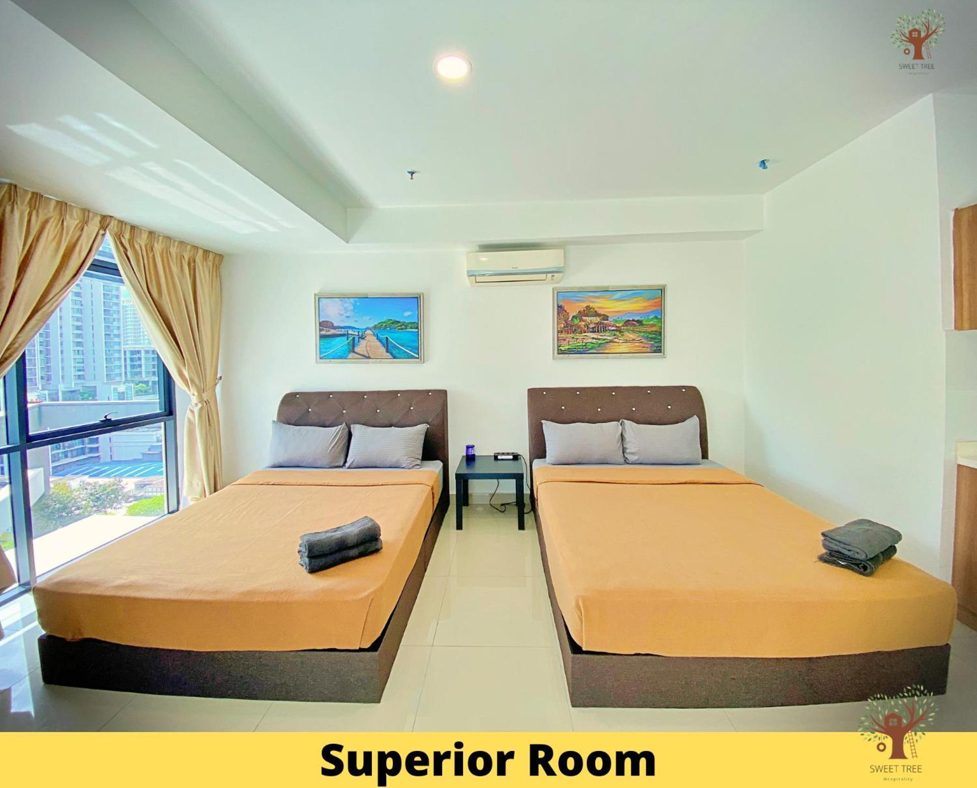 Sweet Tree Homestay Петалинг-Джая Номер фото